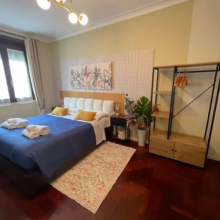 Apartament Charming In A Area