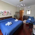 Viale Furio Camillo 5 Lägenhet *