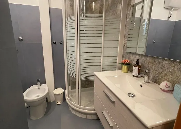 Viale Furio Camillo 5 Apartamento *